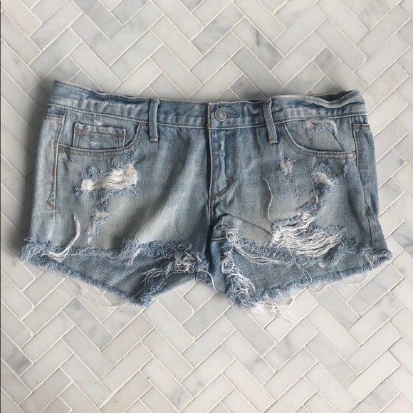 Abercrombie jean ripped low rise shorts - Picture 1 of 2
